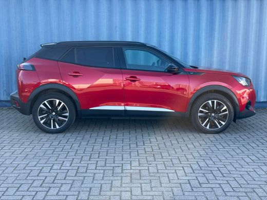 Peugeot e-2008 EV GT Pack 50 kWh Alcantara bekleding | Adeptieve cruise control | Led verlichting interieur | St... ActivLease financial lease