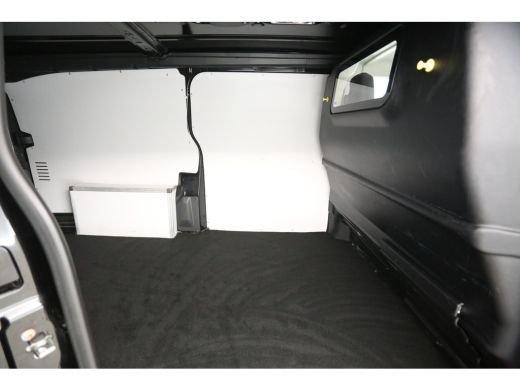 Peugeot Expert 2.0 BlueHDI 180PK L3H1 | Aut. | Airco | Cruise | Camera | Carplay | HuD | 3 Zits | Trekhaak ActivLease financial lease