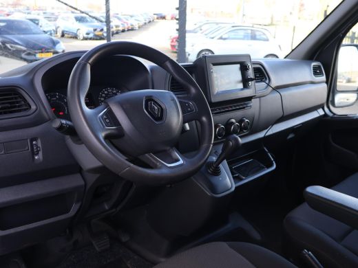 Renault Master T35 2.3 dCi 150 PK AUTOMAAT L2H2 + CARPLAY | CAMERA | 2500 KG TREKHAAK | CRUISE | NAVIGATIE ActivLease financial lease