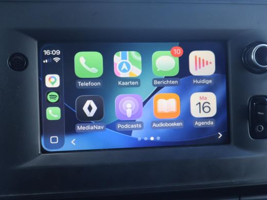 Renault Master T35 2.3 dCi 150 PK AUTOMAAT L2H2 + CARPLAY | CAMERA | 2500 KG TREKHAAK | CRUISE | NAVIGATIE ActivLease financial lease