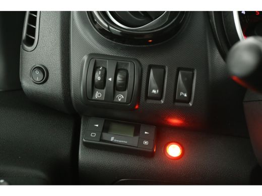 Renault Trafic 2.0 dCi T29 L1H1 | Airco | Camera | Cruise | Stoelverw. | LED | Parkeersens. ActivLease financial lease