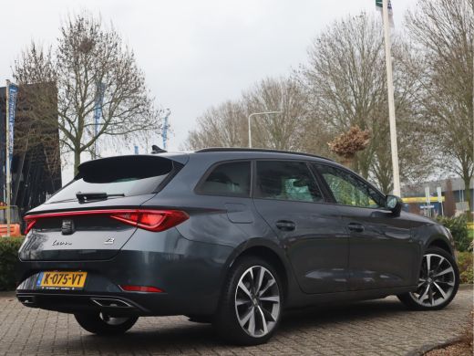 Seat Leon Sportstourer 1.4 TSI eHybrid PHEV FR Navi / Carplay / Climate / Btw Auto ActivLease financial lease