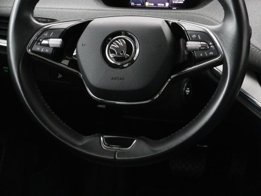 Skoda Enyaq iV 60 | Trekhaak | Half leder | Carplay | Navigatie | Full LED | 19'' | Cruise control | Sfeerverlic... ActivLease financial lease