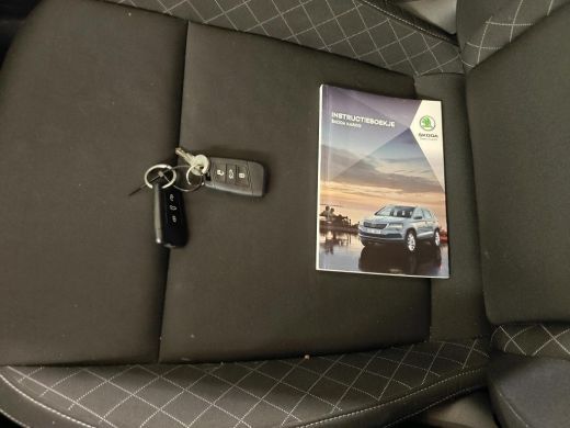 Skoda Karoq 1.5 TSI ACT Business Edition NL-AUTO | NAVI | 150 PK ActivLease financial lease