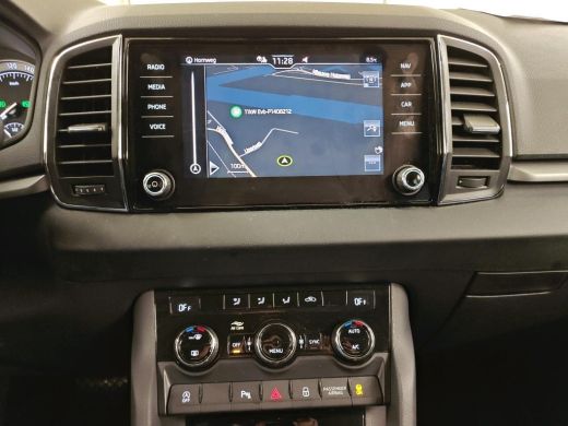 Skoda Karoq 1.5 TSI ACT Business Edition NL-AUTO | NAVI | 150 PK ActivLease financial lease