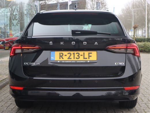 Skoda Octavia Combi 1.0 e-TSI Business Edition Plus Automaat ActivLease financial lease