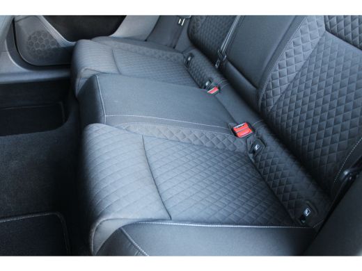 Skoda Superb Combi 1.4 TSI iV Business Edition | Uitklapbare trekhaak | Camera | Cruise controle adaptief | St... ActivLease financial lease