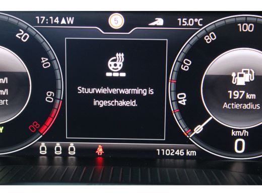Skoda Superb Combi 1.4 TSI iV Business Edition | Uitklapbare trekhaak | Camera | Cruise controle adaptief | St... ActivLease financial lease