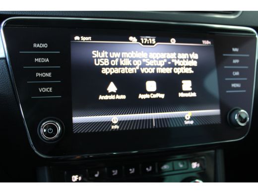 Skoda Superb Combi 1.4 TSI iV Business Edition | Uitklapbare trekhaak | Camera | Cruise controle adaptief | St... ActivLease financial lease