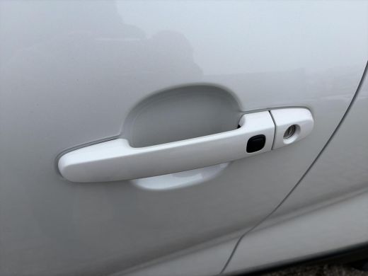 Toyota Aygo Hybrid 115 GR Sport ActivLease financial lease