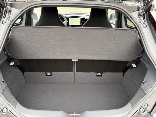 Toyota Aygo Hybrid 115 GR Sport ActivLease financial lease