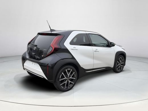 Toyota Aygo Hybrid 115 GR Sport ActivLease financial lease