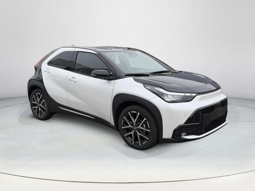 Toyota Aygo Hybrid 115 GR Sport ActivLease financial lease