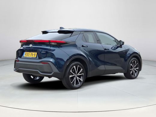 Toyota C-HR 1.8 Hybrid 140 First Edition | Apple CarPlay | Stoelverwarming | Blindspot | Rijklaarprijs incl. ... ActivLease financial lease