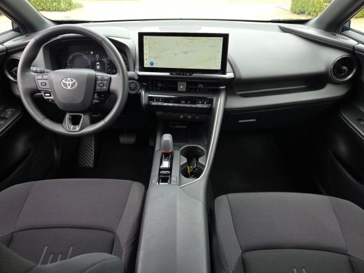Toyota C-HR 1.8 Hybrid 140 First Edition | Apple CarPlay | Stoelverwarming | Blindspot | Rijklaarprijs incl. ... ActivLease financial lease