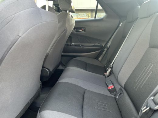 Toyota C-HR 2.0 Plug-in Hybrid 220 First Edition ActivLease financial lease