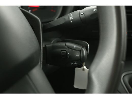 Toyota ProAce 1.5 D-4D L2 102PK | Airco | Cruise | Navi | Parkeersens. | Trekh. ActivLease financial lease