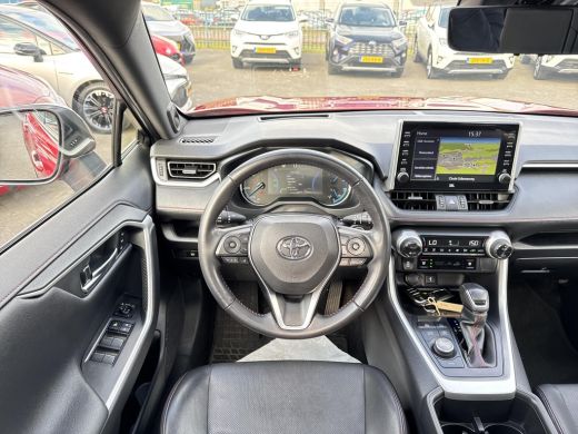 Toyota RAV4 2.5 Plug-in Hybrid AWD Bi-Tone Plus | Navigatie | Apple CarPlay/Android auto | Panoramadak | Stoe... ActivLease financial lease