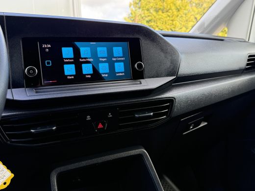 Volkswagen Caddy 2.0 TDI 102 PK / L1H1 / 1e EIG. / AIRCO / CRUISE / CARPLAY / TREKHAAK / PDC ActivLease financial lease