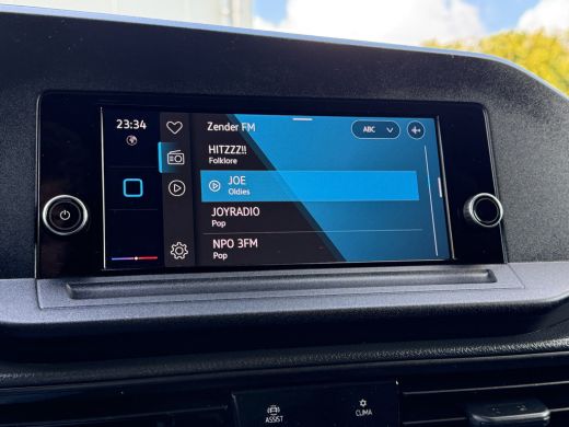 Volkswagen Caddy 2.0 TDI 102 PK / L1H1 / 1e EIG. / AIRCO / CRUISE / CARPLAY / TREKHAAK / PDC ActivLease financial lease