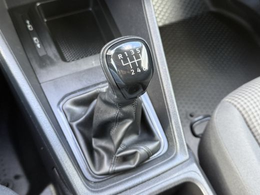 Volkswagen Caddy 2.0 TDI 102 PK / L1H1 / 1e EIG. / AIRCO / CRUISE / CARPLAY / TREKHAAK / PDC ActivLease financial lease