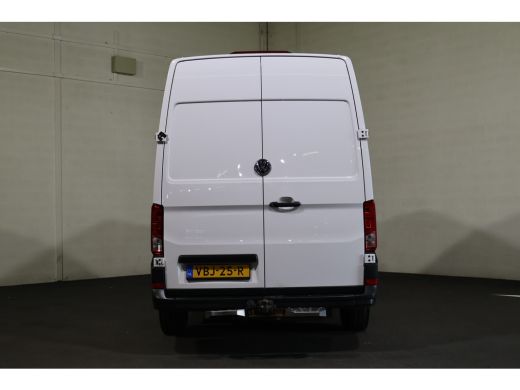 Volkswagen Crafter 2.0 TDI L3 H3 177pk 3.5T Trekhaak Inrichting ActivLease financial lease