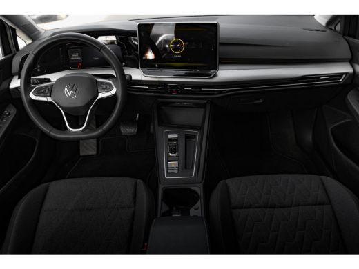Volkswagen Golf 1.5 eHybrid Life Edition 204PK | Panoramadak | SOH 100% | ActivLease financial lease