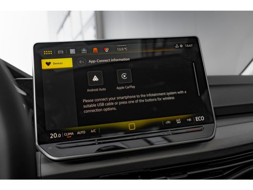 Volkswagen Golf 1.5 eHybrid Life Edition 204PK | Panoramadak | SOH 100% | ActivLease financial lease