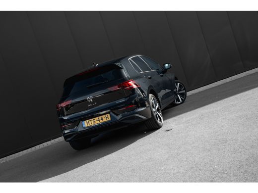 Volkswagen Golf 1.5 eHybrid Life Edition 204PK | Panoramadak | SOH 100% | ActivLease financial lease