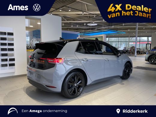 Volkswagen ID.3 Pro Limited Edition 58 kWh accu 204 PK | incl. inruilpremie | Stoelverwaming | Camera | Draadloos... ActivLease financial lease