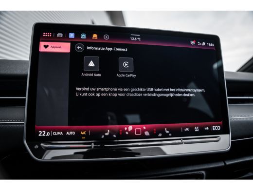 Volkswagen ID.7 Pro Limited Edition | Achterbank in ongelijke delen neerklapbaar incl. middenarmsteun en doorlaad... ActivLease financial lease