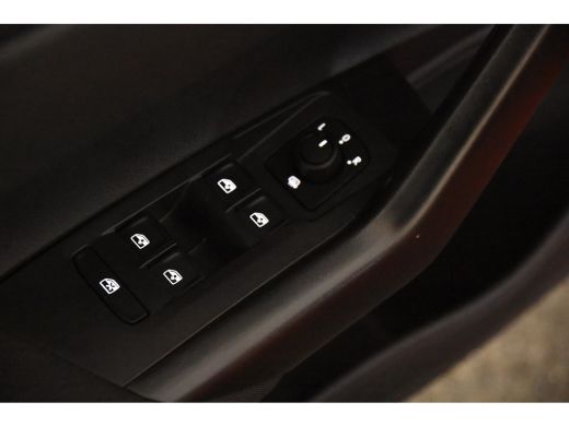 Volkswagen Polo Polo Life *1ste Eigenaar*Carplay*Cruise Control*Navigatie* ActivLease financial lease