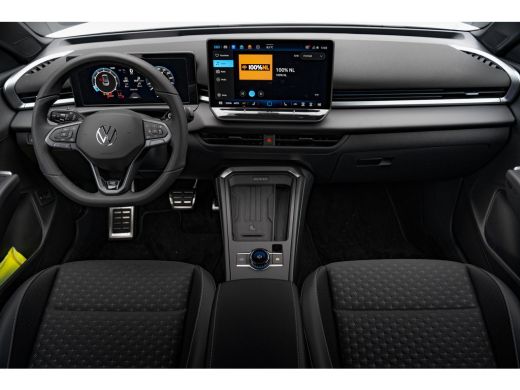Volkswagen T-Roc R-Line First Edition | 'App-Connect' draadloze smartphone integratie | 30,5 cm display met 2D en ... ActivLease financial lease