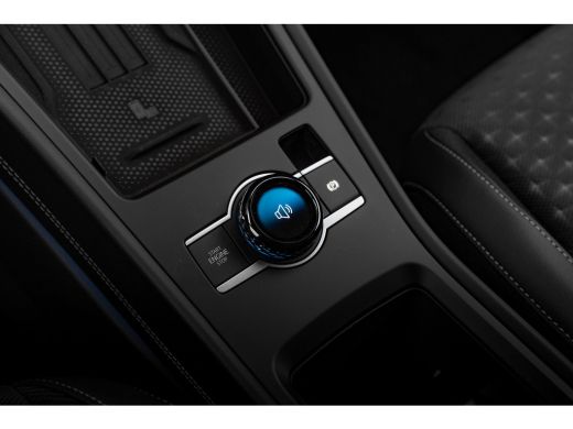 Volkswagen T-Roc R-Line First Edition | 'App-Connect' draadloze smartphone integratie | 30,5 cm display met 2D en ... ActivLease financial lease