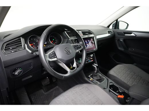 Volkswagen Tiguan 1.5 TSI 150 PK DSG Life Business | CAMERA ACHTER | STUUR + STOELVERW. | ADAPT. CRUISE | APP. CONN... ActivLease financial lease