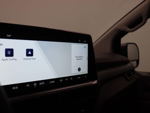 Volkswagen Transporter 2.0 TDI L2H1 30 Style 170PK AUT8 Adaptieve Cruise Control, Trekhaak, Achteruitrijcamera, Stoelver... ActivLease financial lease