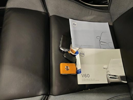 Volvo  V60 2.0 B3 R-Design NL-AUTO | R-DESIGN | TREKHAAK ActivLease financial lease