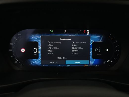 Volvo  XC40 B4 Plus Dark | Panoramadak | Harman/Kardon | Pixel LED | 360&deg; Camera | 20" | Leder | Adaptive Cru... ActivLease financial lease