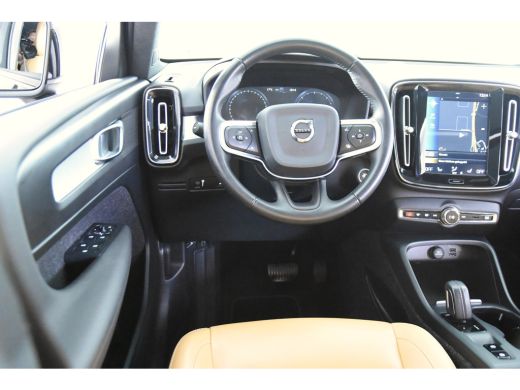 Volvo  XC40 2.0 D3 Momentum *1ste Eigenaar*Leer*Panoramadak* ActivLease financial lease