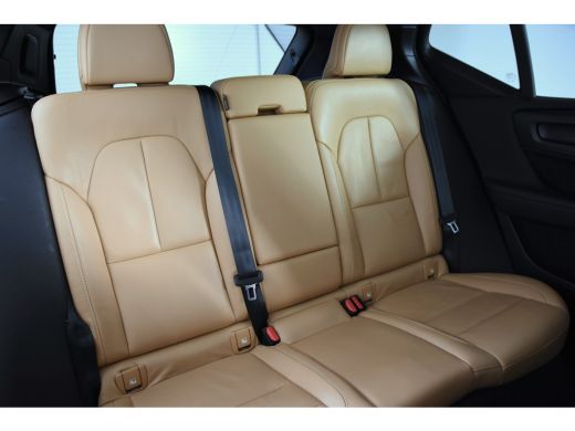 Volvo  XC40 2.0 D3 Momentum *1ste Eigenaar*Leer*Panoramadak* ActivLease financial lease