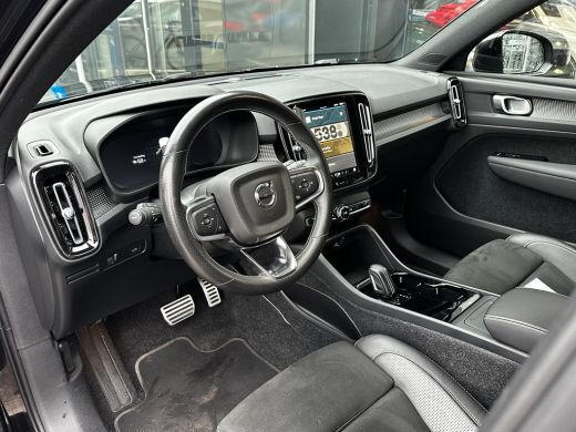 Volvo  XC40 Recharge P8 408 PK AWD R-Design | SOH 92,3%| TREKHAAK ELEKTRISCH| STOEL-  EN STUURVERWARMING| CAM... ActivLease financial lease