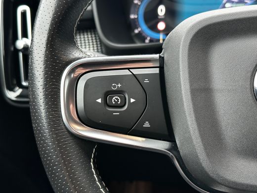 Volvo  XC40 Recharge P8 408 PK AWD R-Design | SOH 92,3%| TREKHAAK ELEKTRISCH| STOEL-  EN STUURVERWARMING| CAM... ActivLease financial lease