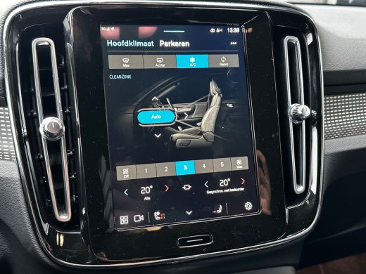 Volvo  XC40 Recharge P8 408 PK AWD R-Design | SOH 92,3%| TREKHAAK ELEKTRISCH| STOEL-  EN STUURVERWARMING| CAM... ActivLease financial lease