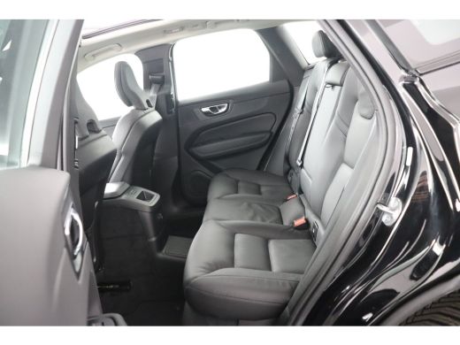 Volvo  XC60 2.0 T6 Plug-in hybrid AWD Plus Dark | Stoel + Stuur verwarming | Trekhaak | BLIS | 360 Camera ActivLease financial lease