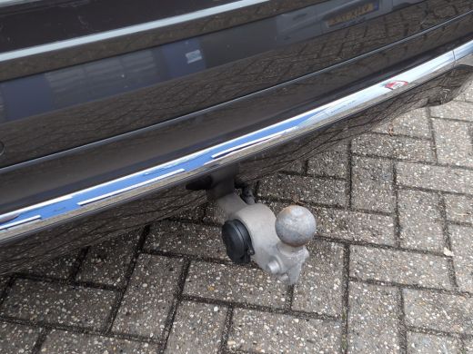 Volvo  XC60 2.0 T8 Plug-in hybrid AWD Inscription | Pano | Trekhaak | H&K Audio | Apple Carplay | Adap. Cruise ActivLease financial lease