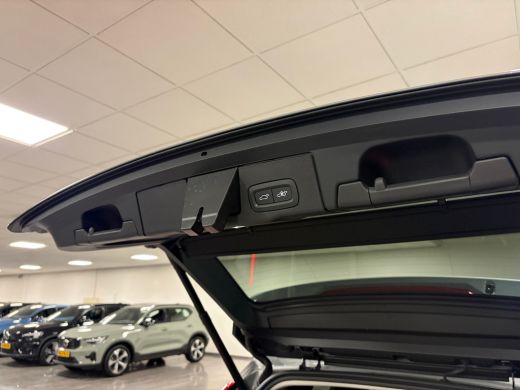 Volvo  XC60 T6 AWD Recharge Plus Bright | Trekhaak | Adaptieve Cruise Control | Stoel en Stuurwielverwarming ... ActivLease financial lease