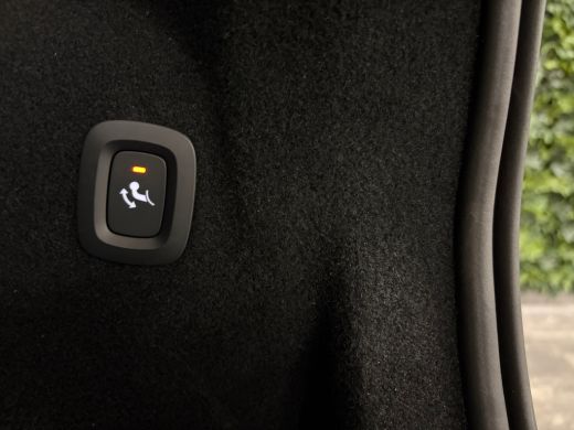 Volvo  XC60 T6 AWD Recharge Plus Bright | Trekhaak | Adaptieve Cruise Control | Stoel en Stuurwielverwarming ... ActivLease financial lease