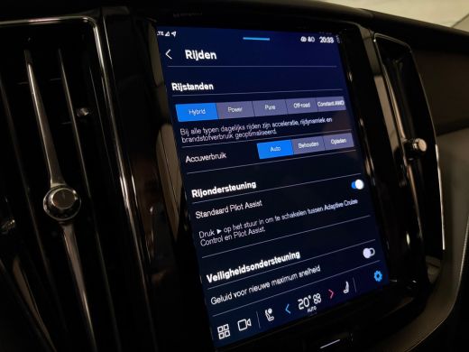 Volvo  XC60 T6 AWD Recharge Plus Bright | Trekhaak | Adaptieve Cruise Control | Stoel en Stuurwielverwarming ... ActivLease financial lease