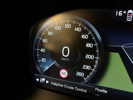 Volvo  XC90 T8 AWD Recharge Inscription | Trekhaak | All Season banden | 360&deg; Camera | Head-Up Display | Harm... ActivLease financial lease