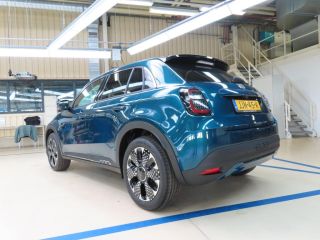 Fiat 600e La Prima 54 kWh | Massage | Vol-Leder | Adaptive Cruise | Elektr. Achterklep | Stoelverwarming | ...